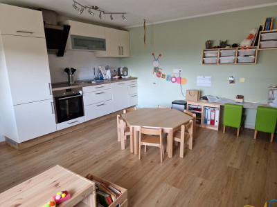 Spielzimmer / Küchenzeile
